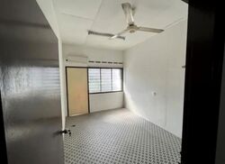 Peakview Estate (D16), Terrace #628828301